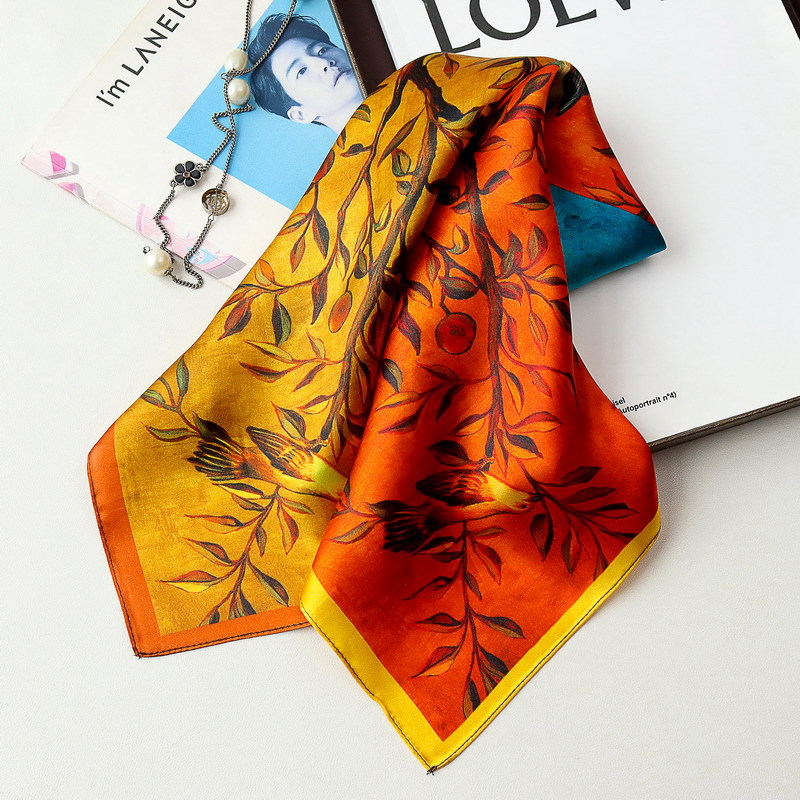 ผ้าพันคอไหมดีไซน์เนอร์สำหรับผู - Travel Accessories Luxury Brands บทวิจารณ์และราคา